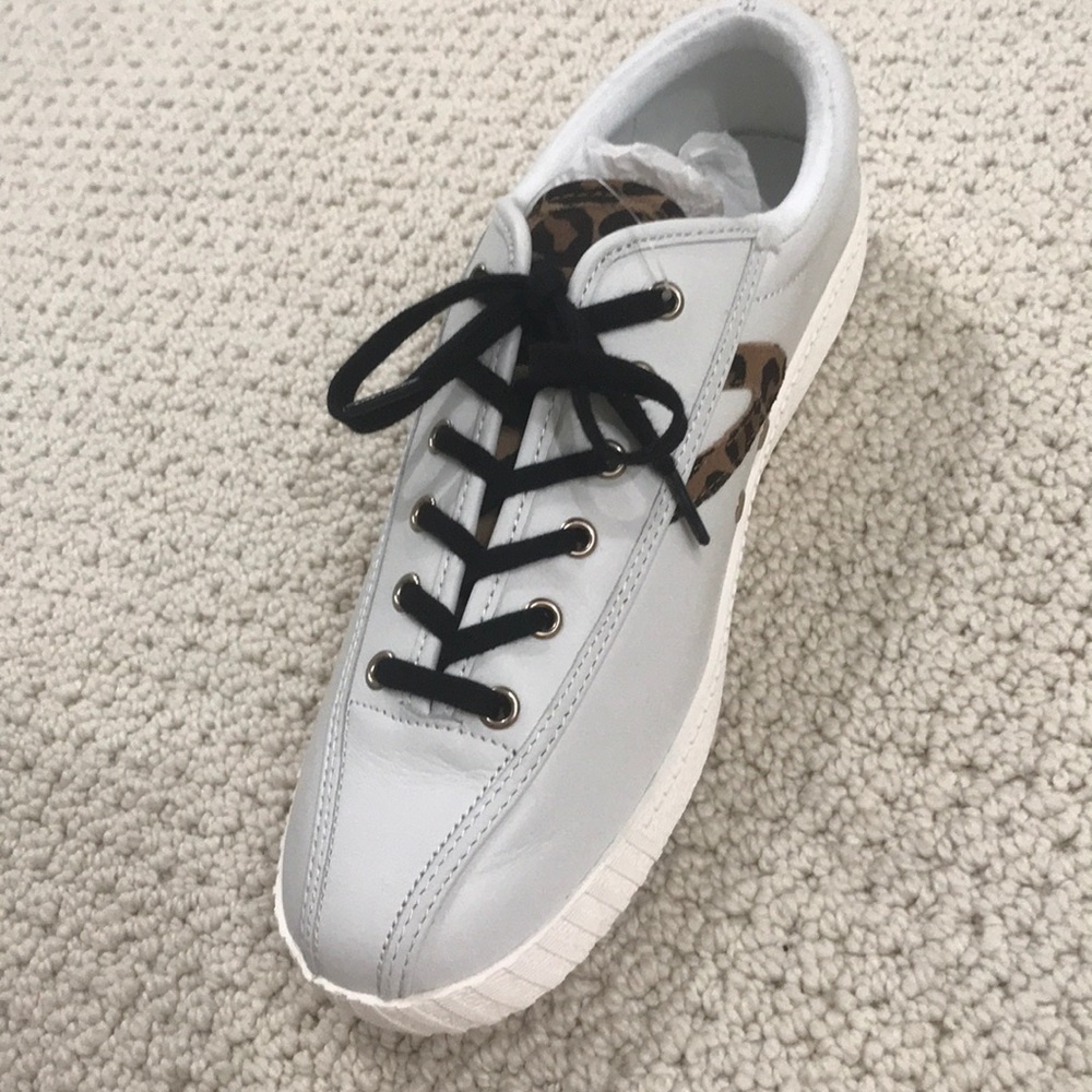 Trenton Brand New Never Worn Sneakers